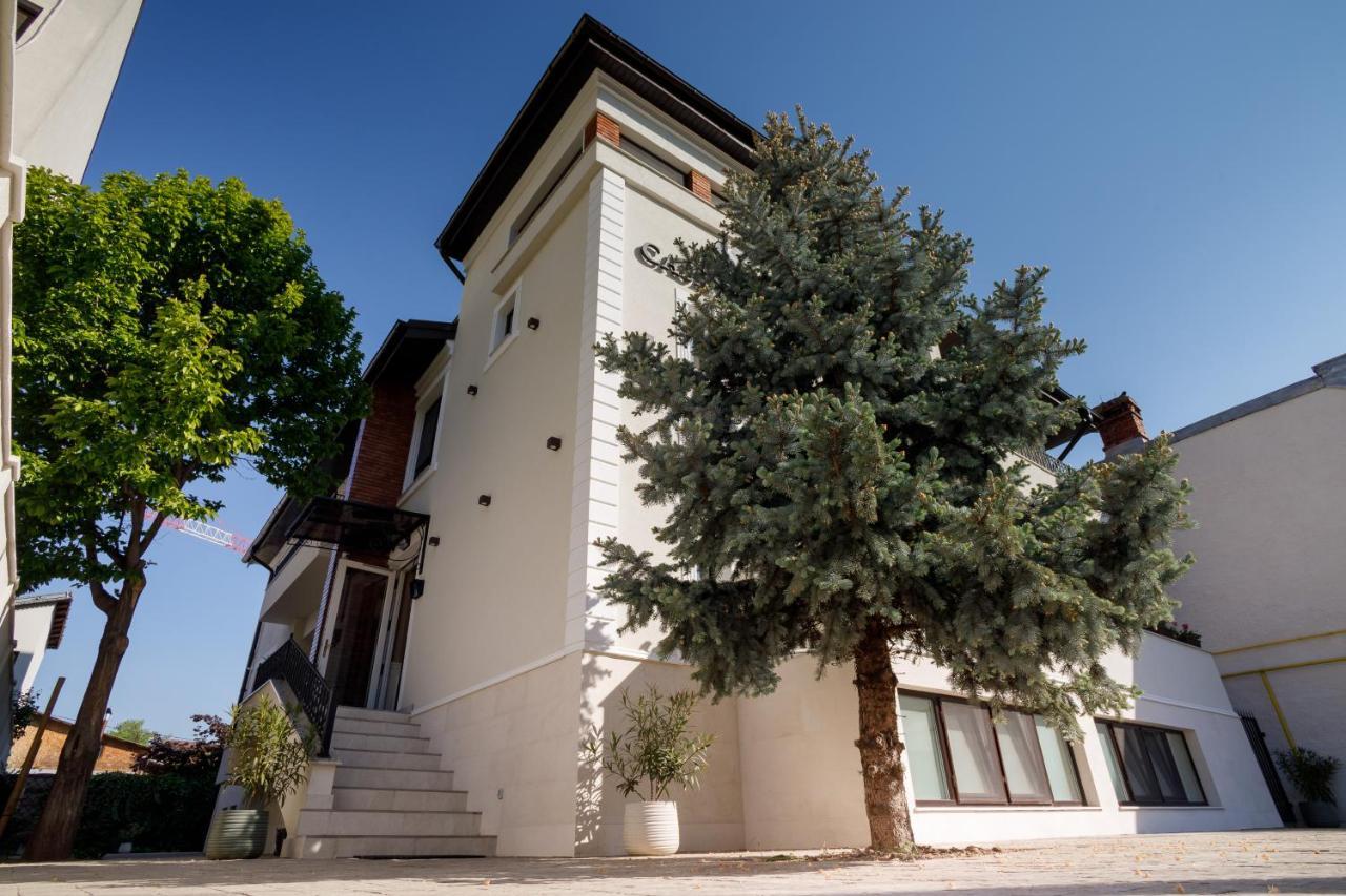 Pensiunea Casa Sturza Bacau Exterior photo